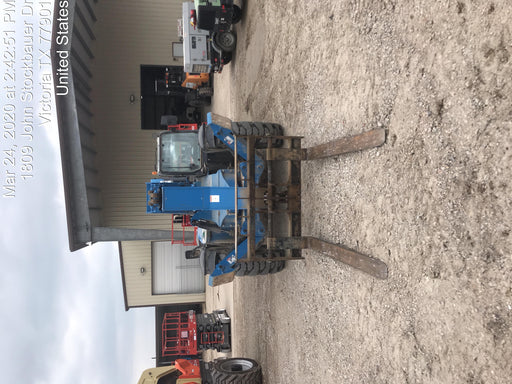 2019 Genie GTH-1056 Cab/Heat/AC, Solid RT Tires, LED Work Lights, Beacon 60" QA Carriage, 60" Forks