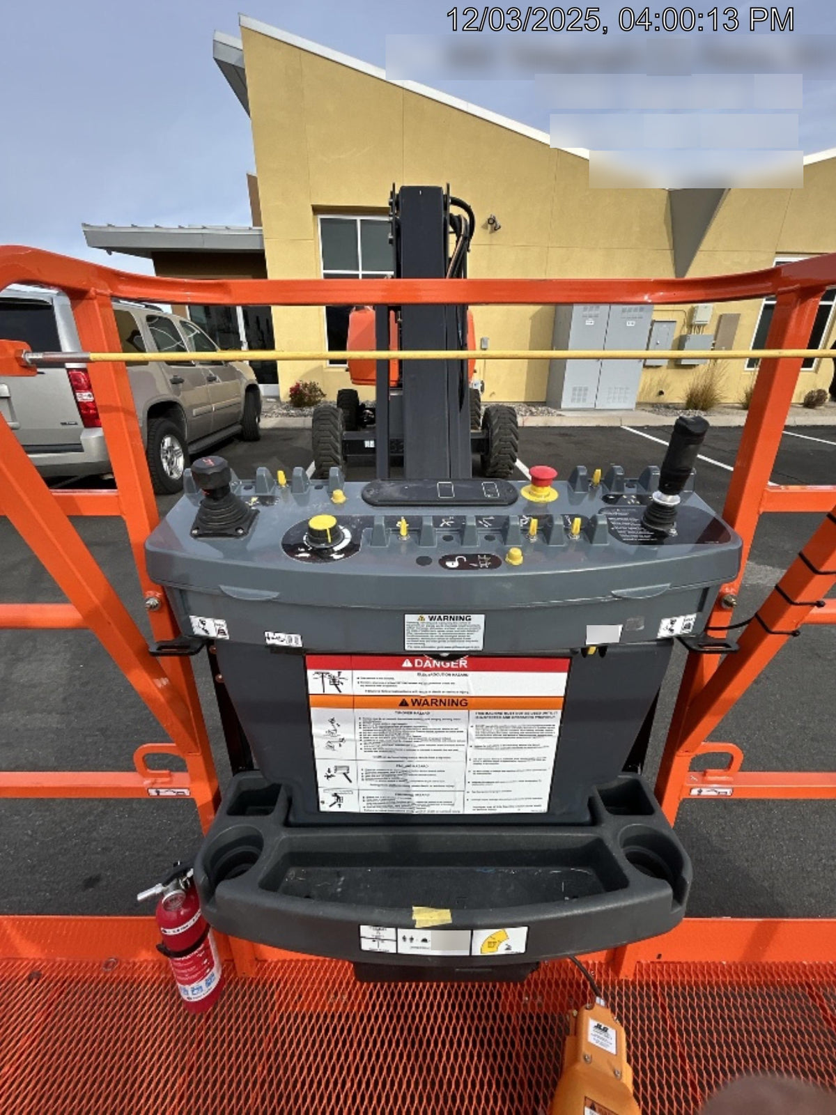 2025 JLG 460SJ