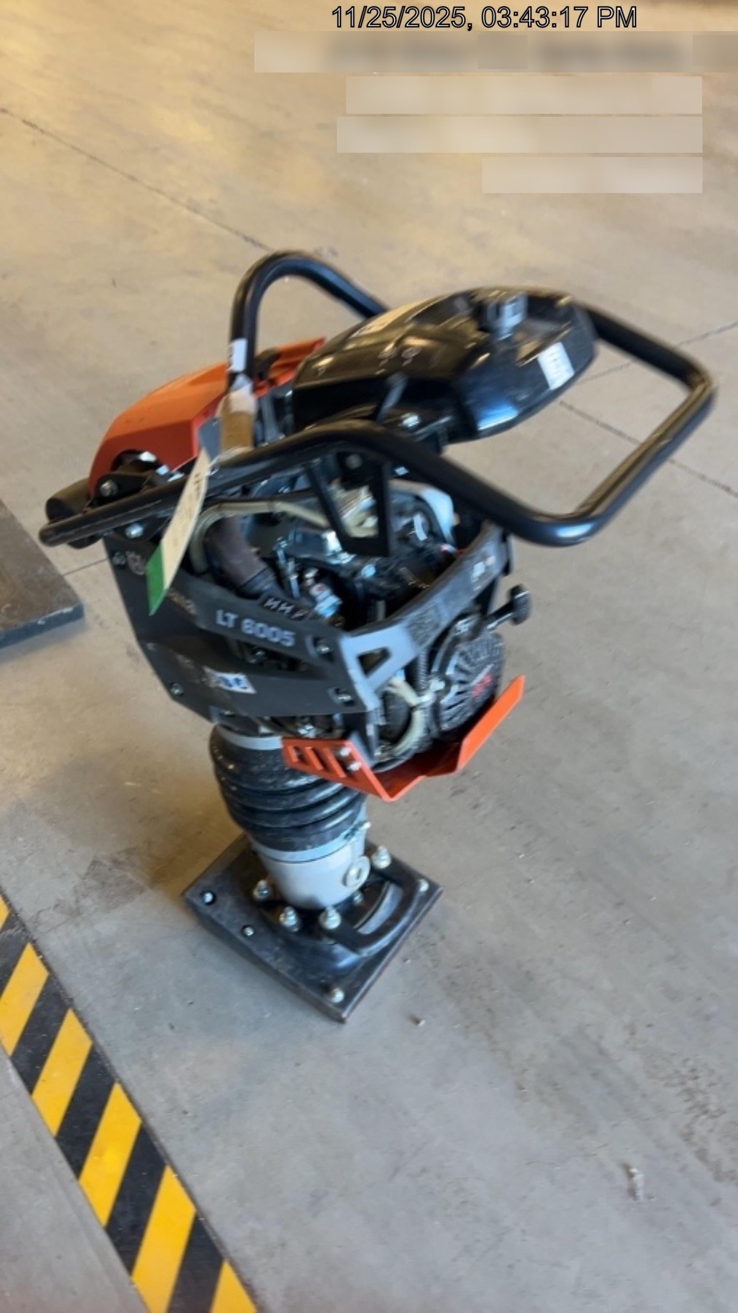 2024 HUSQVARNA LT6005