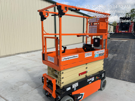 2022 JLG ES1932