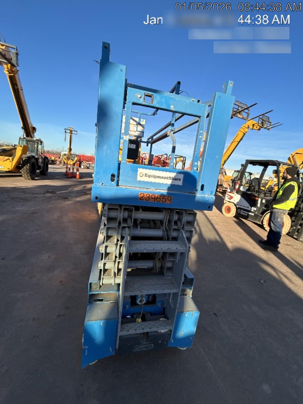 2022 GENIE GS-3232
