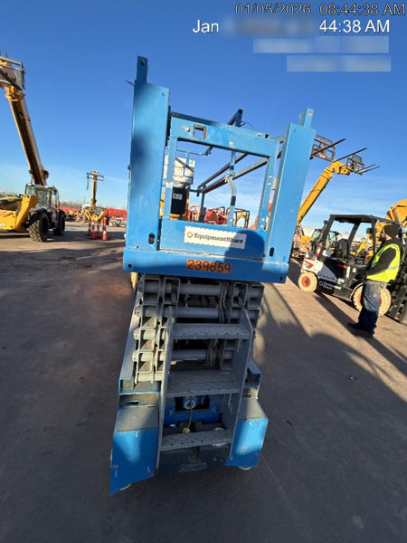 2022 GENIE GS-3232