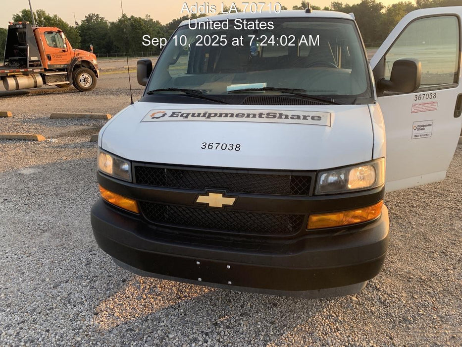 2023 CHEVROLET Express Van - Rental