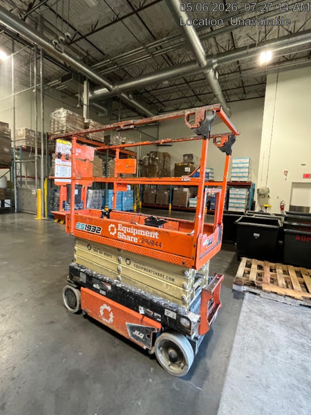 2023 JLG ES1932