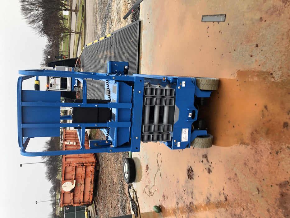 2019 Genie GS-1930 Fixed Rails with Chain Entry