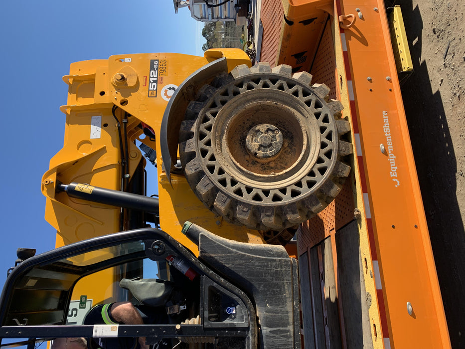 2020 JCB 512-56 Canopy, 74Hp, Solid Tires, Work Lights, Beacon, Aux Hydraulics, Back up Alarm, Lifting Eye, ES Decals