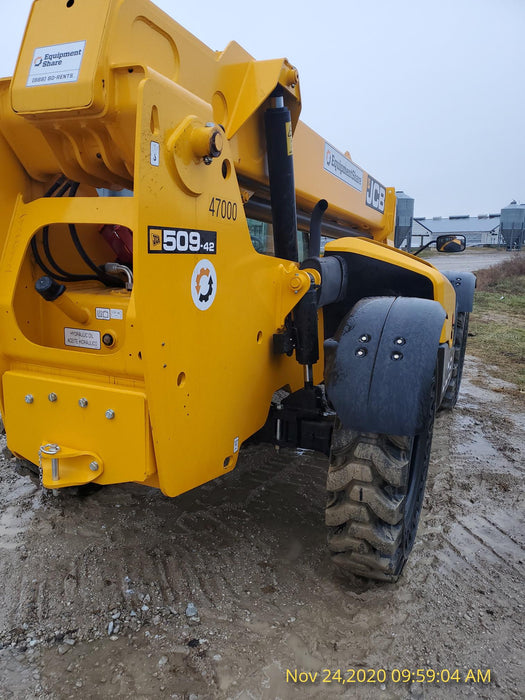 2019 JCB 509-42 Cab/Heat/Air, 74 HP, Solid Tires, STD Worklight, Beacon, Aux Hydraulics, Lifting Eye, Back up Alarm w/66" Carriage/60" Forks