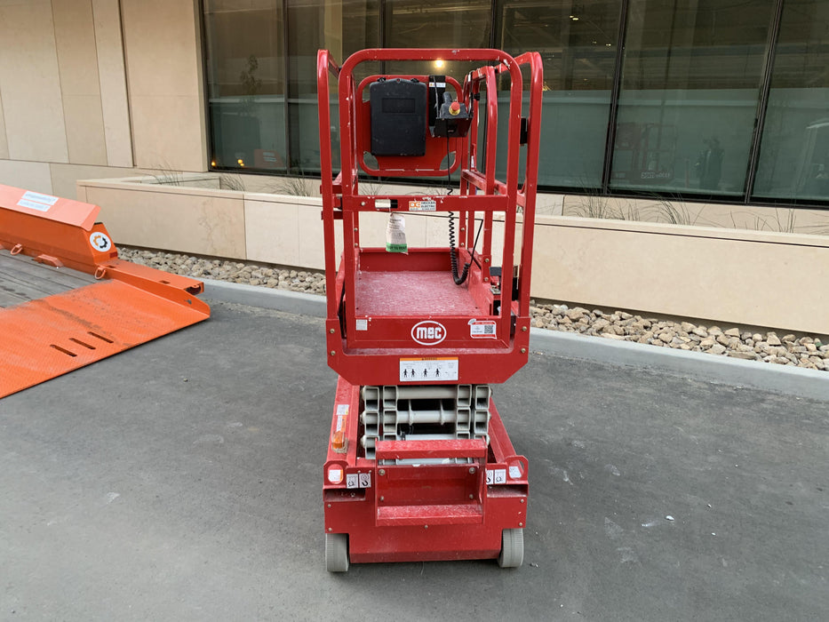 2020 MEC 1330SE Solid NM Tires, Steel Swing out Doors, LCS, Beacon, 900W Inverter