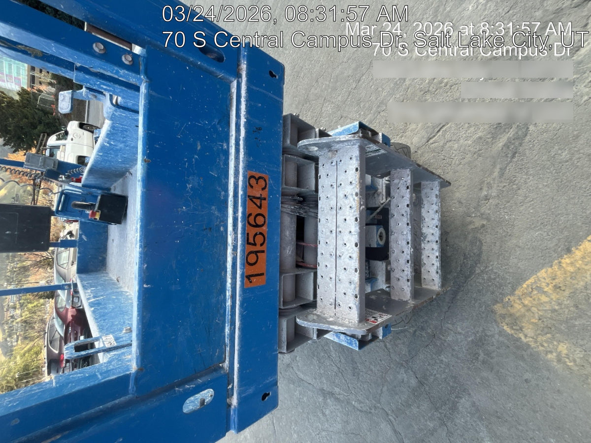 2021 GENIE GS-1932