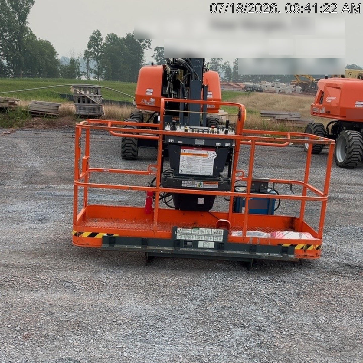 2025 JLG 660SJ