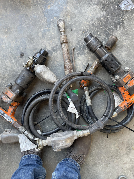 2021 MICHIGAN PNEUMATIC ES-CH3R-TRACKER