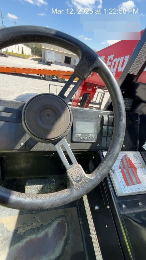 2021 MANITOU MTA8044