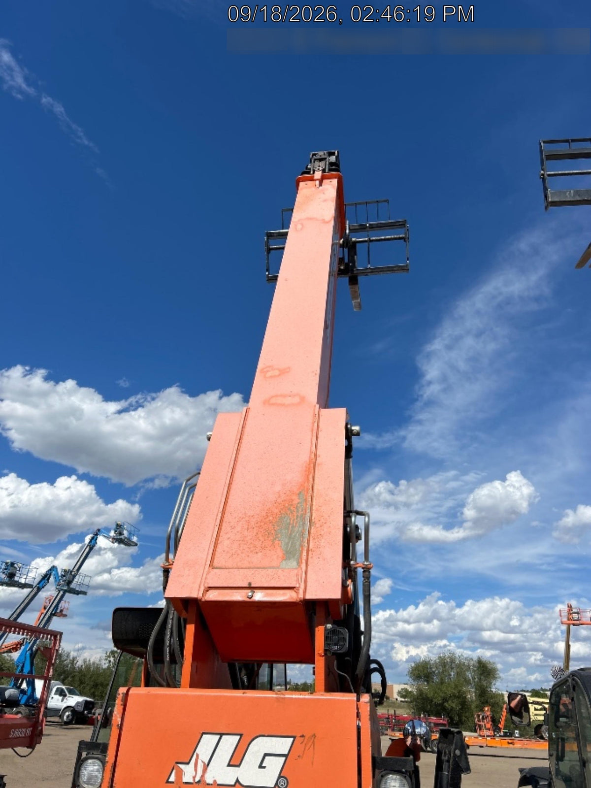 2018 Skytrak 10054 JLG Skytrak 10054, Solid Tires (shipping-Boss), CAB, Beacon and Work Light Package