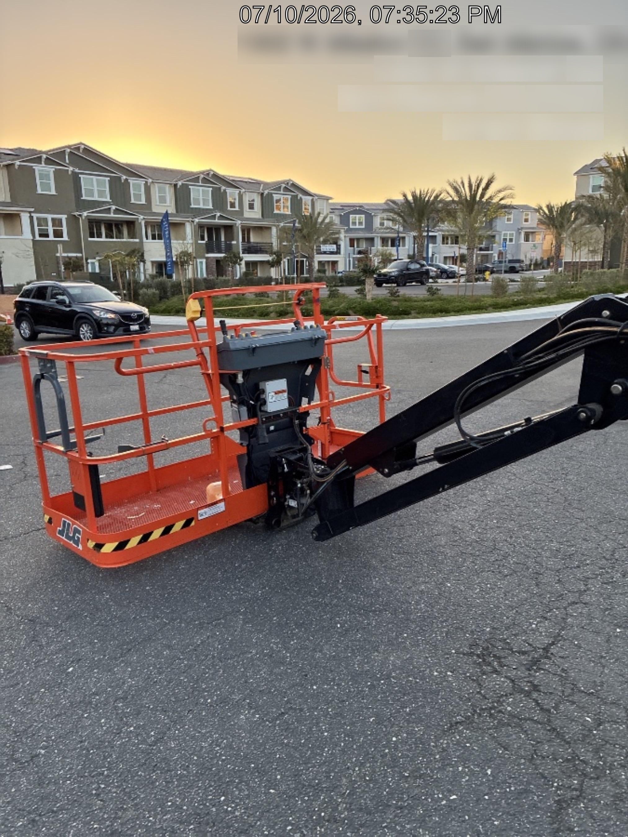 2025 JLG 460SJ