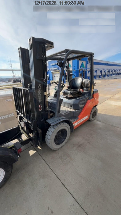 2022 TOYOTA 50-8FGU25