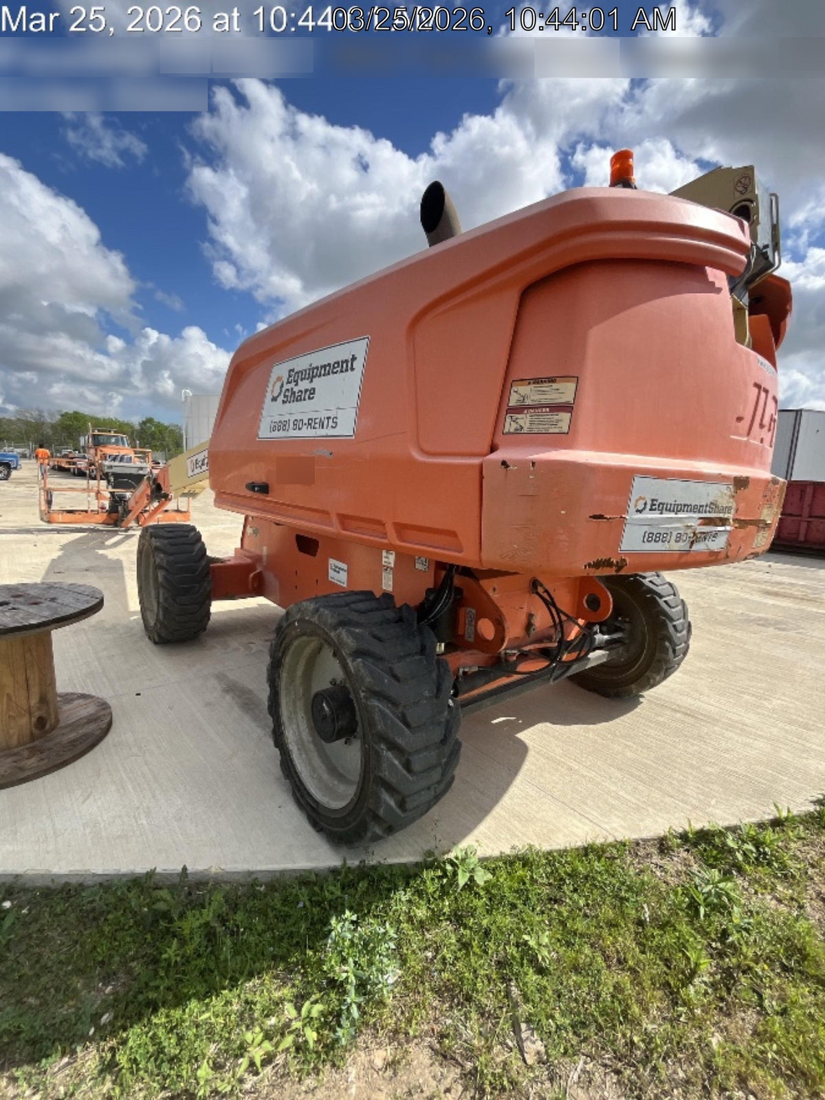 2019 JLG 660SJ