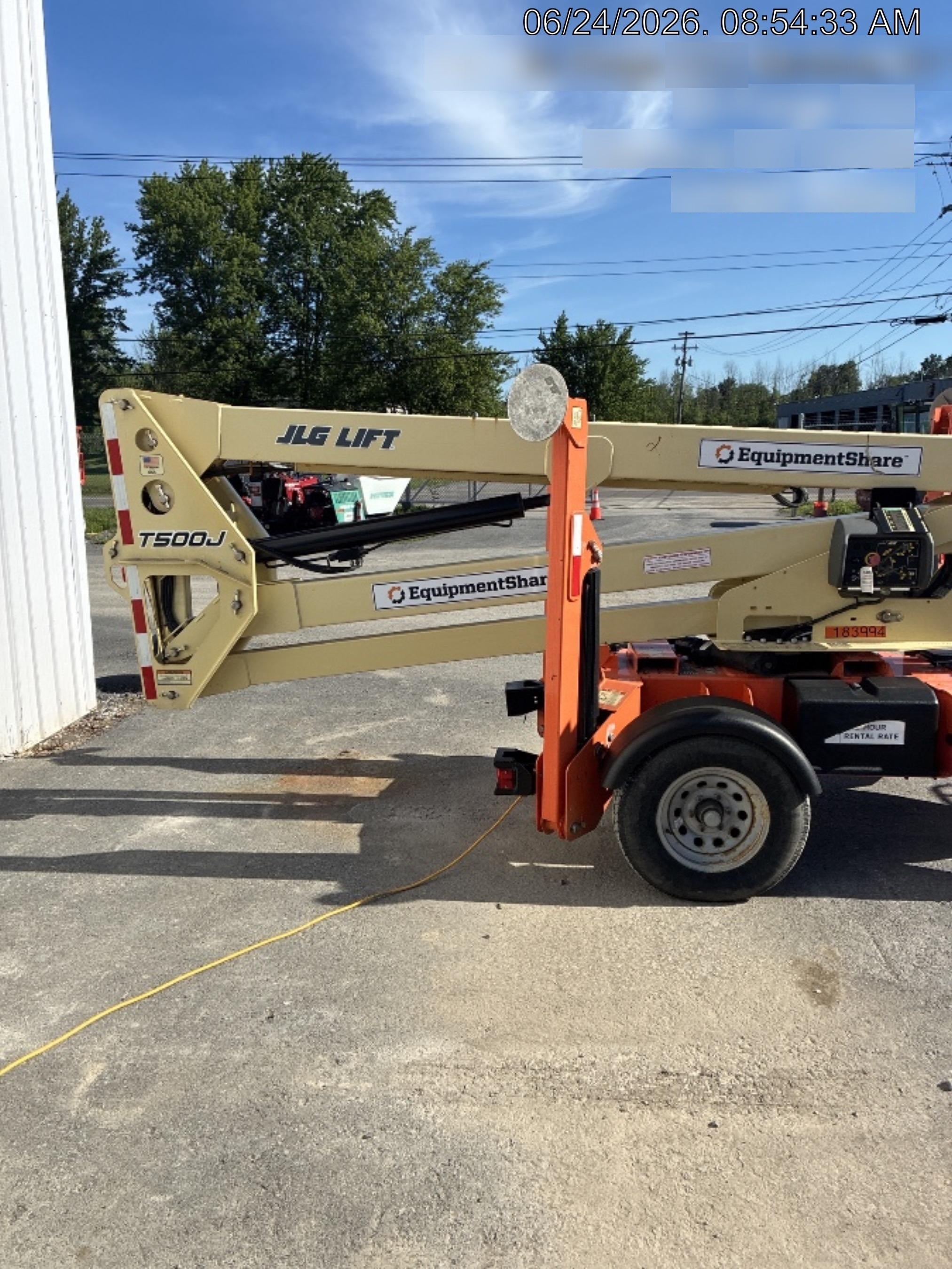 2021 JLG T500J