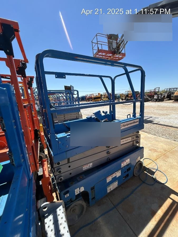 2019 Genie GS-1930 Fixed Rails with Chain Entry