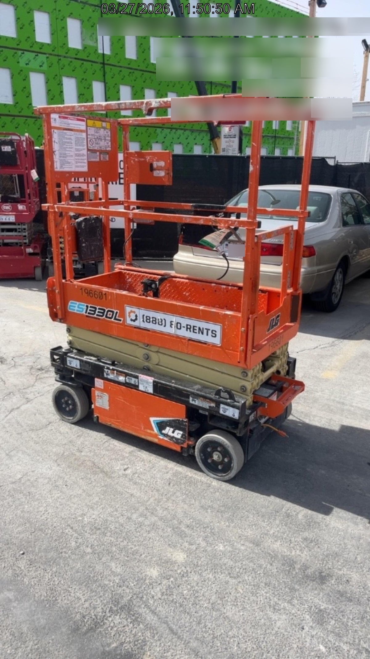 2021 JLG ES1330L