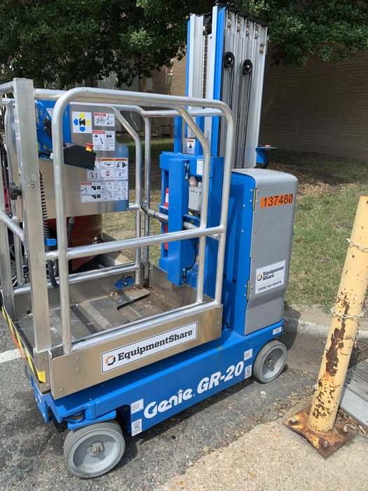 2021 GENIE GR-20