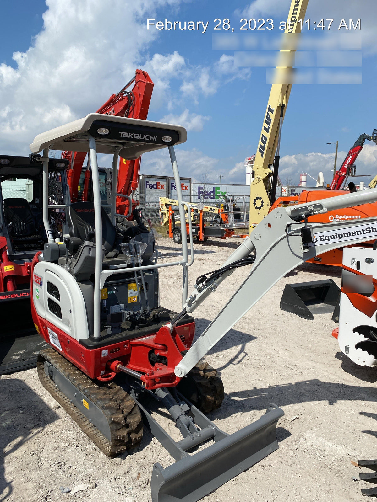 2023 TAKEUCHI TB20e
