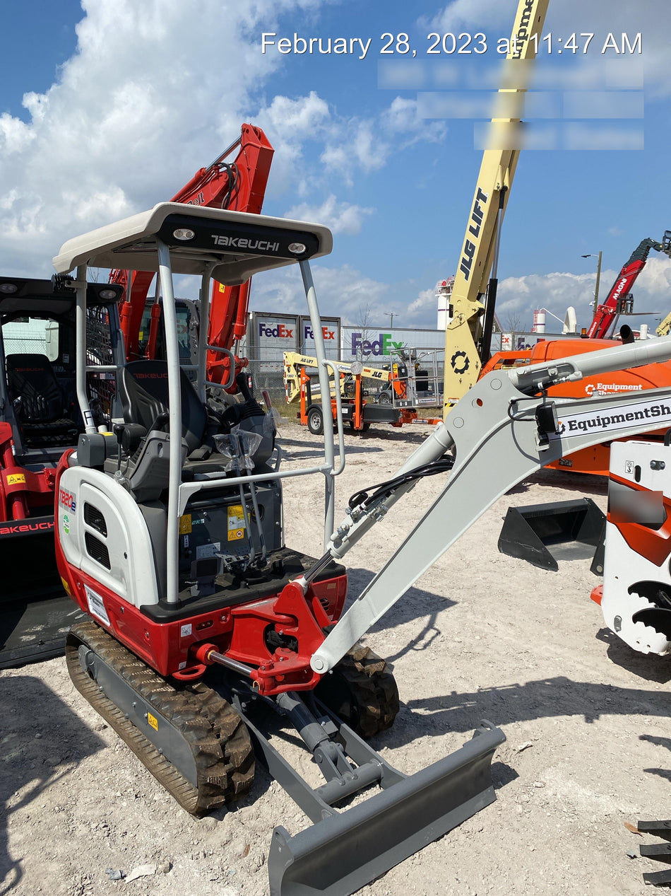 2023 TAKEUCHI TB20e
