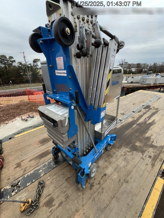 2021 GENIE AWP-30S DC