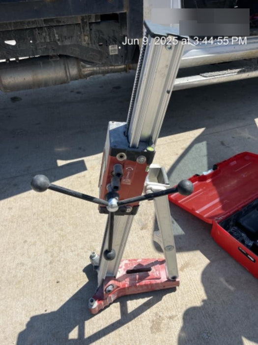 2022 HILTI DD150U