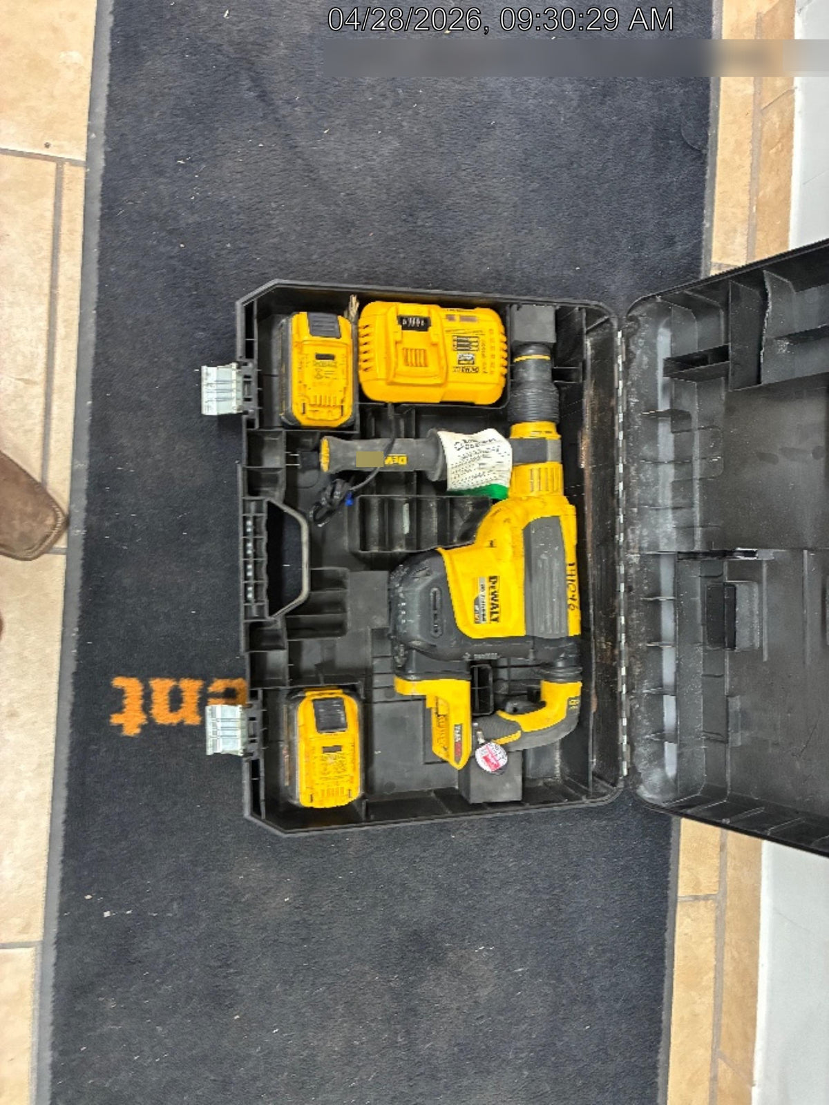 2021 DEWALT DCH614X2