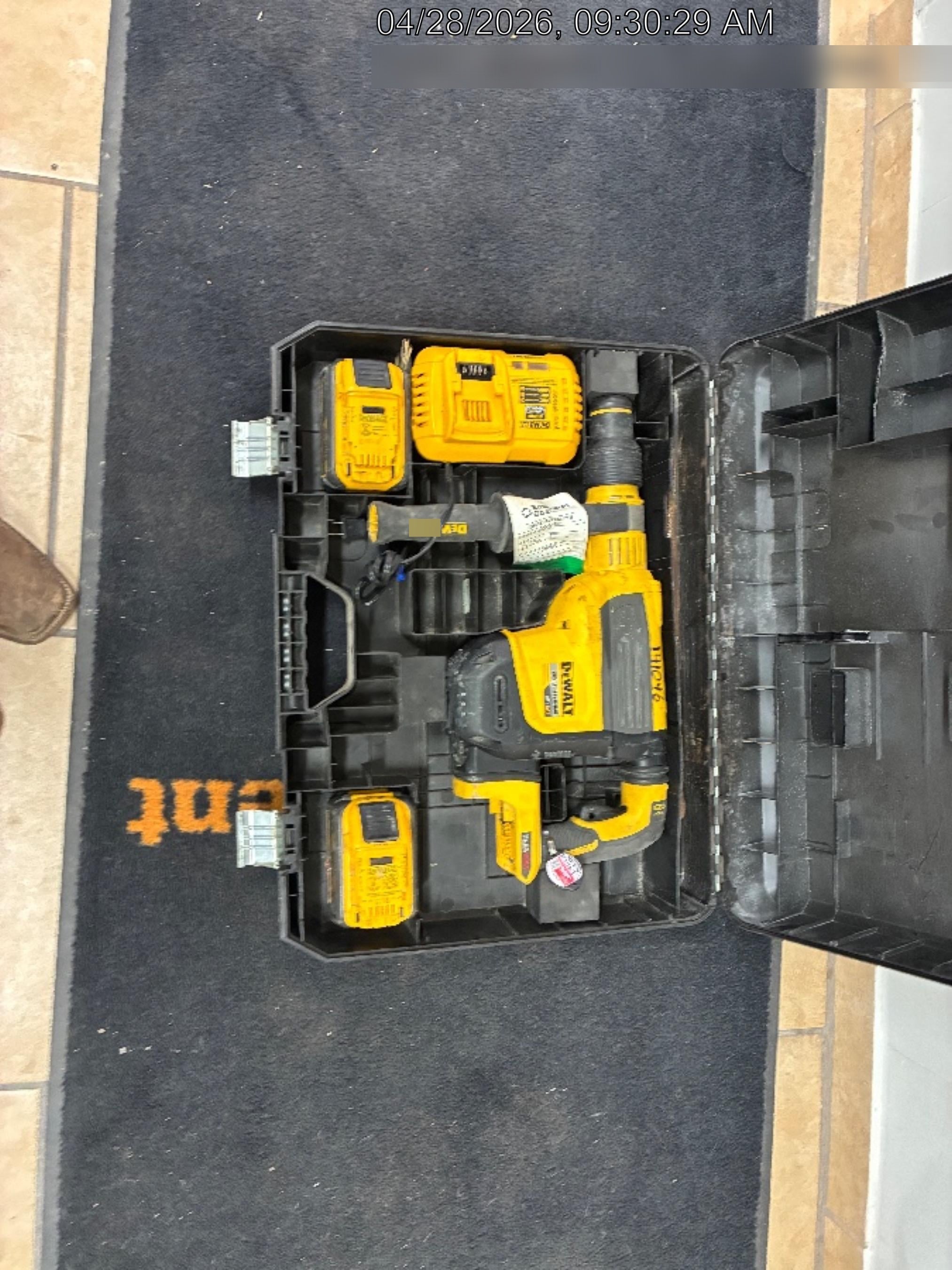 2021 DEWALT DCH614X2