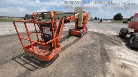 2019 JLG E300AJP