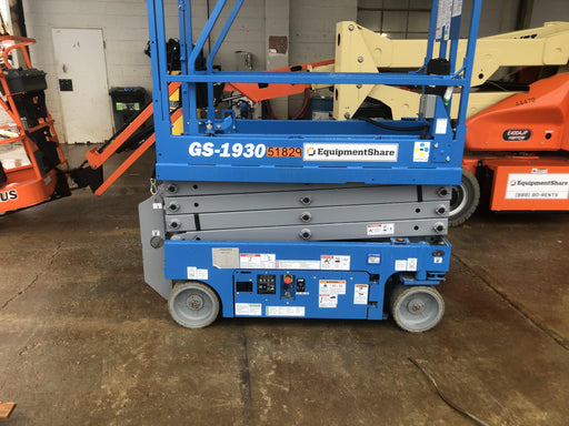 2019 Genie GS-1930 Fixed Rails with Chain Entry