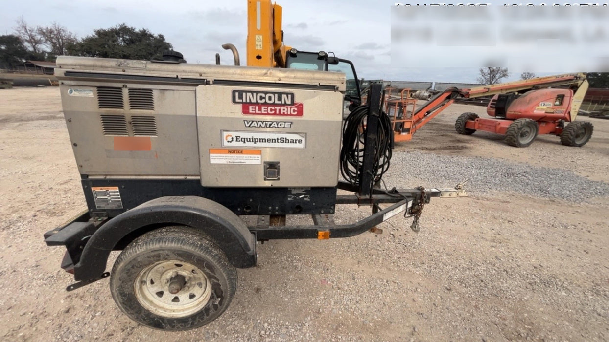 2019 Lincoln Electric Vantage 322 Welder Ready-Pak 3, Two wheel trailer, Fender and Light kit, Cable Rack