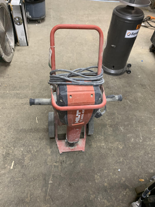 2019 HILTI TE 3000-AVR