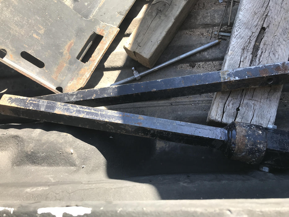 2019 BOBCAT 74" Rock Bucket - Bobcat