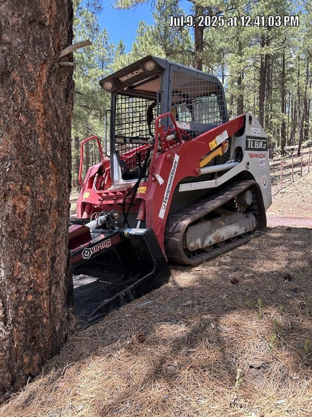 2022 TAKEUCHI TL8R2-R