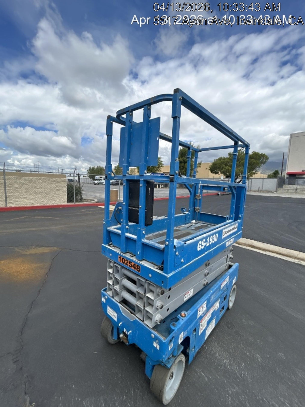 2020 Genie GS-1930 Solid Non Marking Tires, Beacon, Folding rails with half height swing gate, 800W Inverter