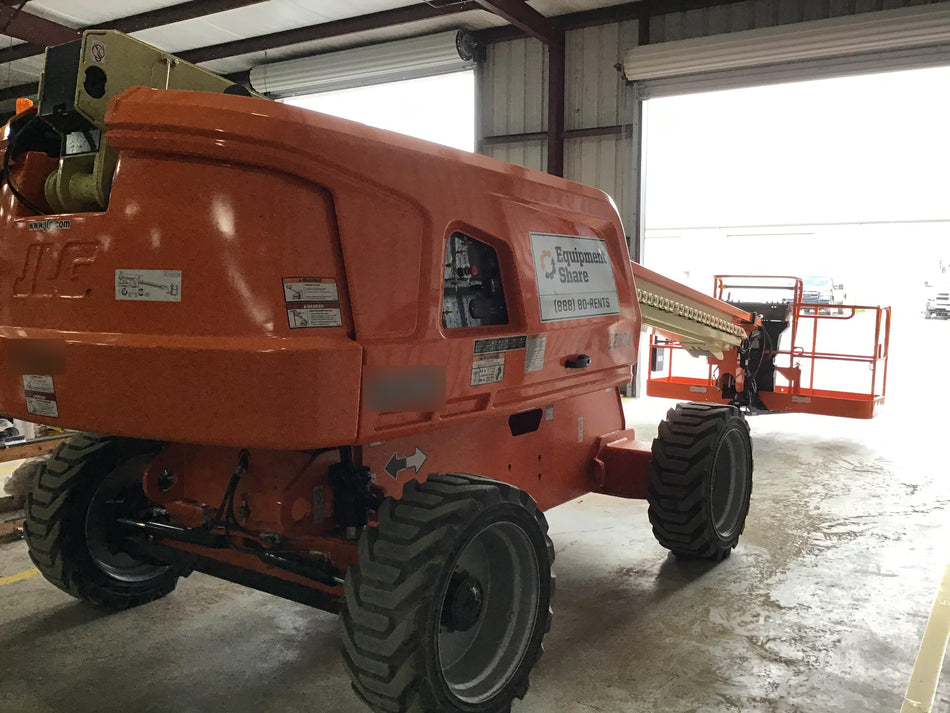 2019 JLG 600S 4WD