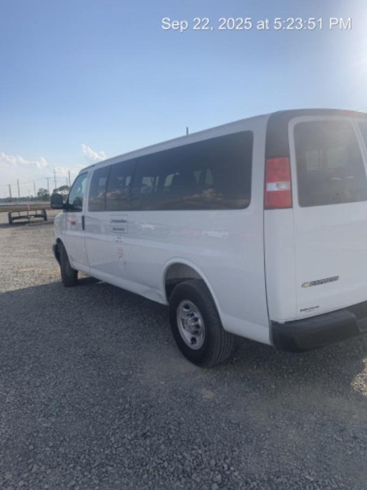 2025 CHEVROLET Express Van - Rental