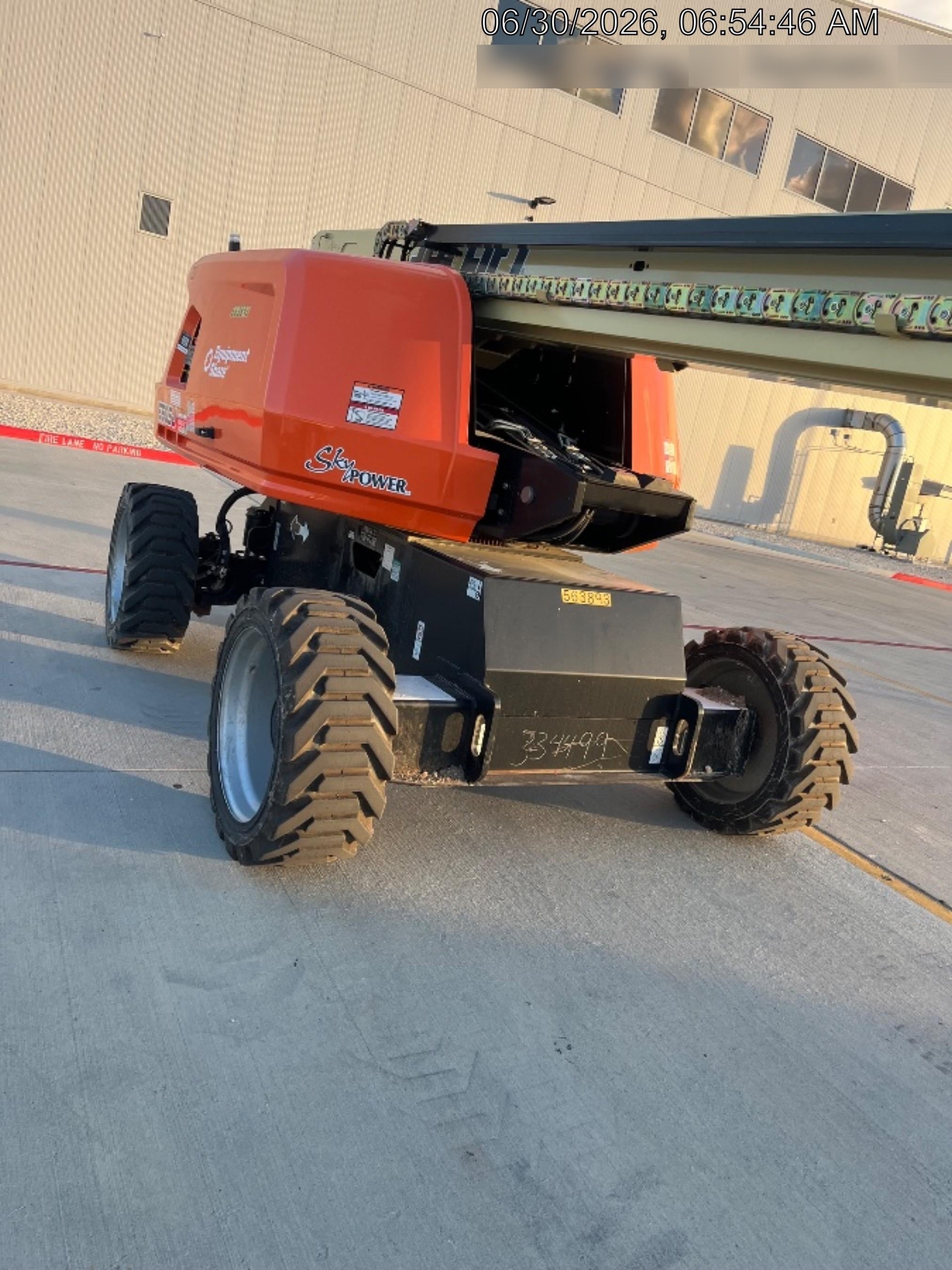 2025 JLG 660SJ