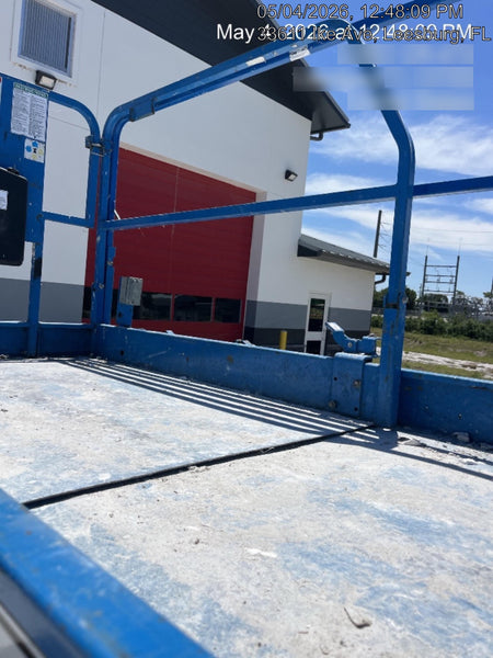 2019 Genie GS-3246 Folding rails with full height swing gate