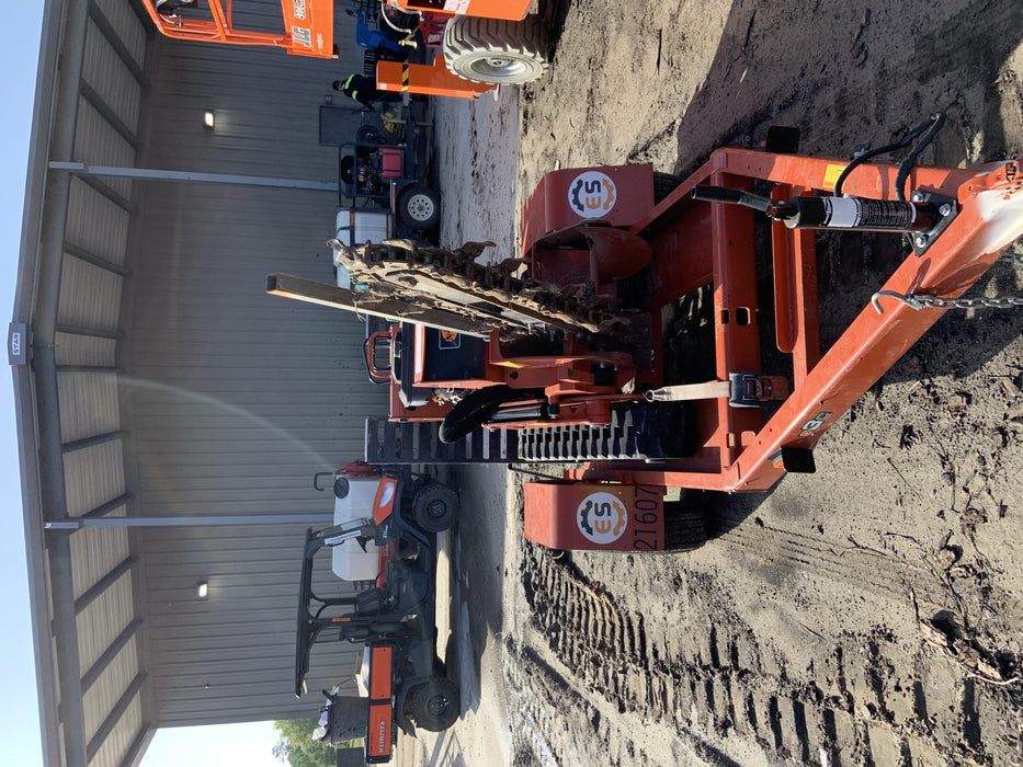 2019 DITCH WITCH S3C