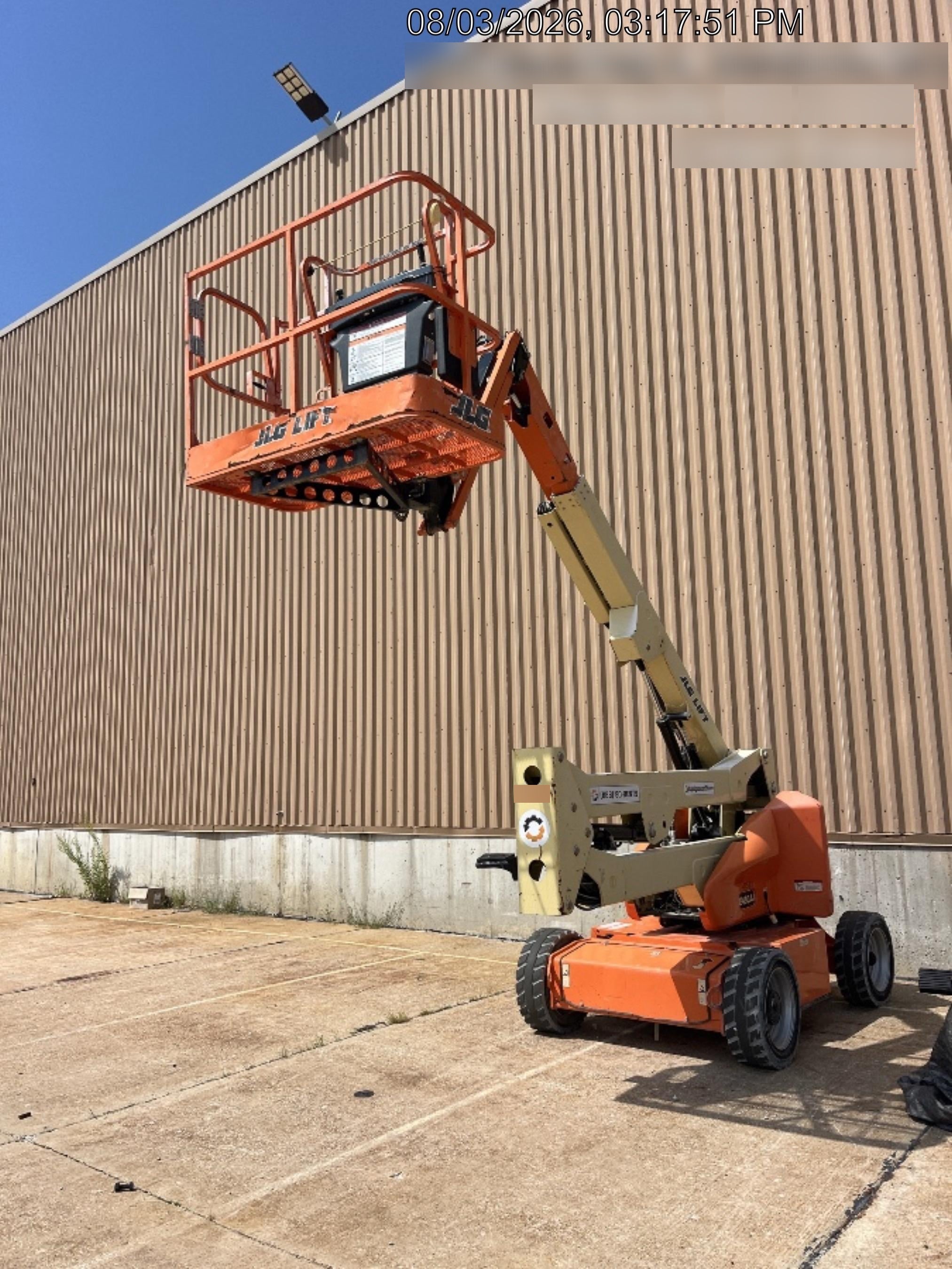 2019 JLG E450AJ