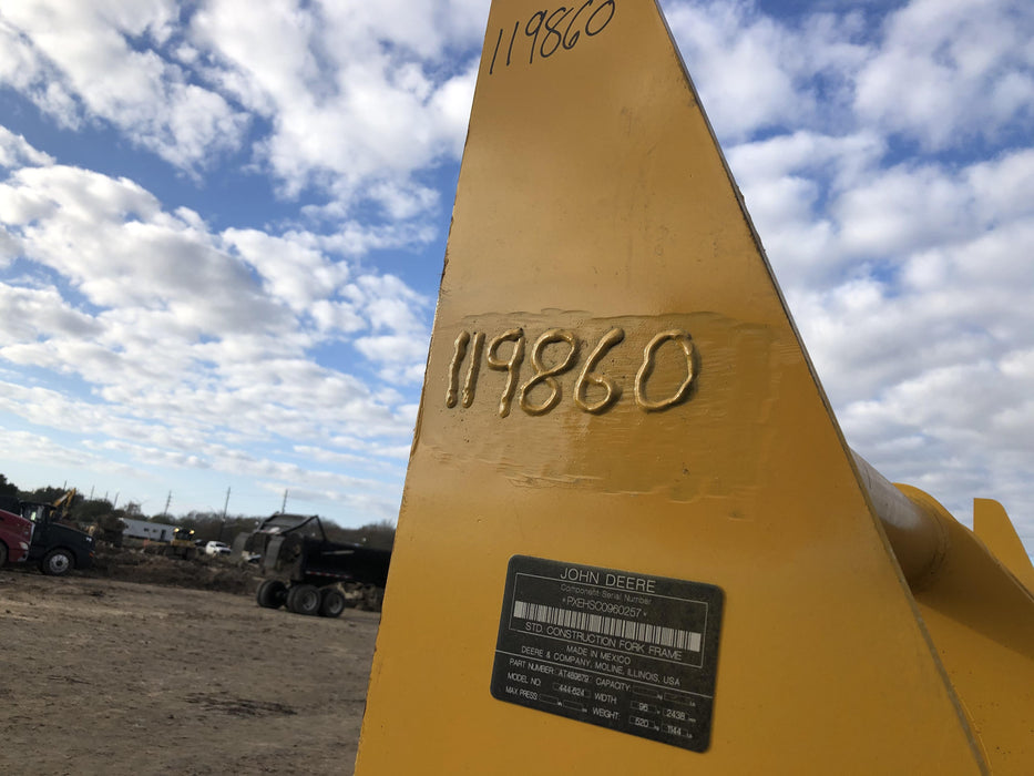 2020 JOHN DEERE 96" Loader Fork Carriage - John Deere