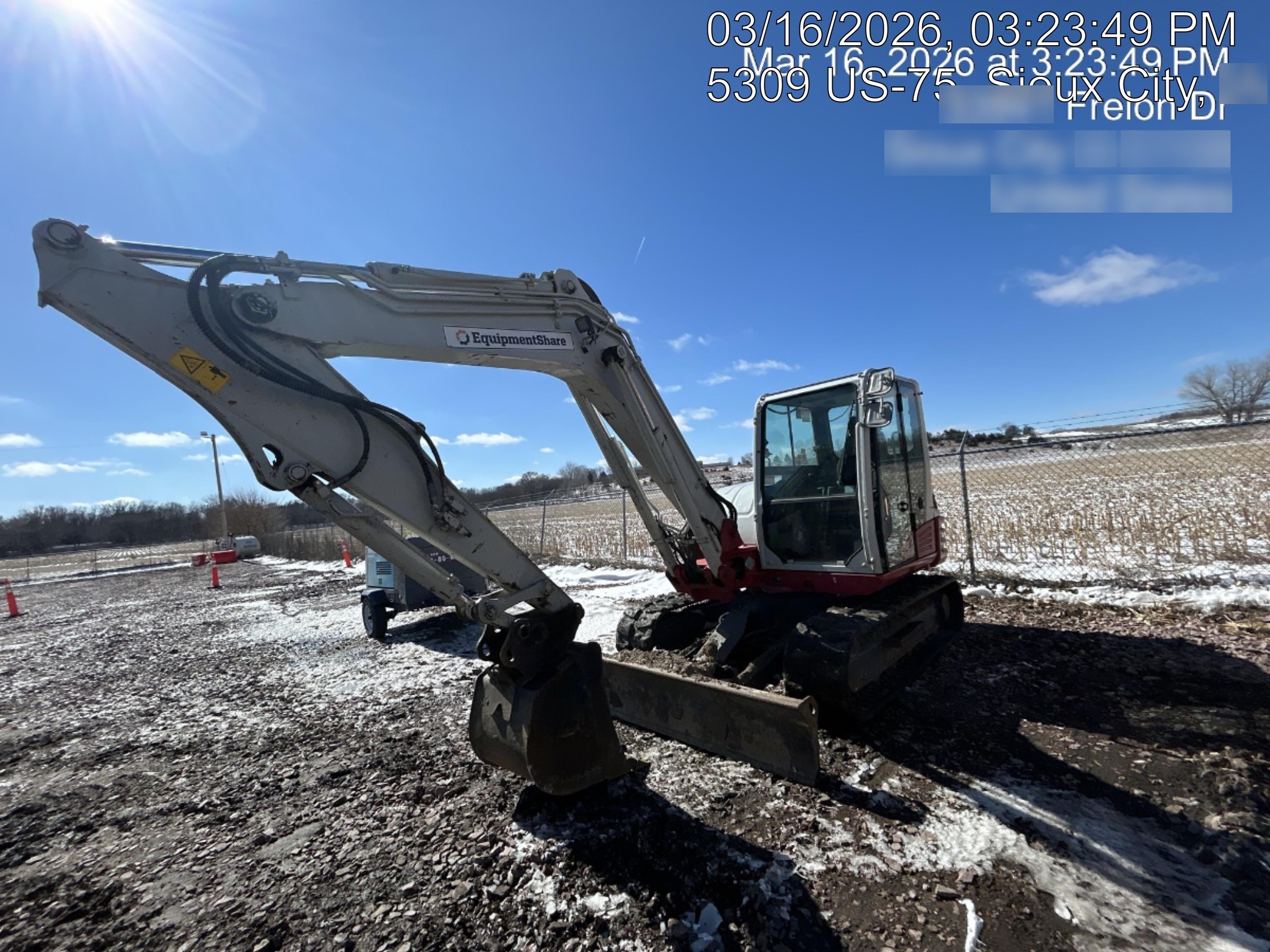 2019 Takeuchi TB290 Cab/Heat/AC Rubber tracks, Dozer blade, Travel alarm, Auxiliary hydraulics Manual QC, Hydraulic thumb, 18", 24", and 36" Buckets