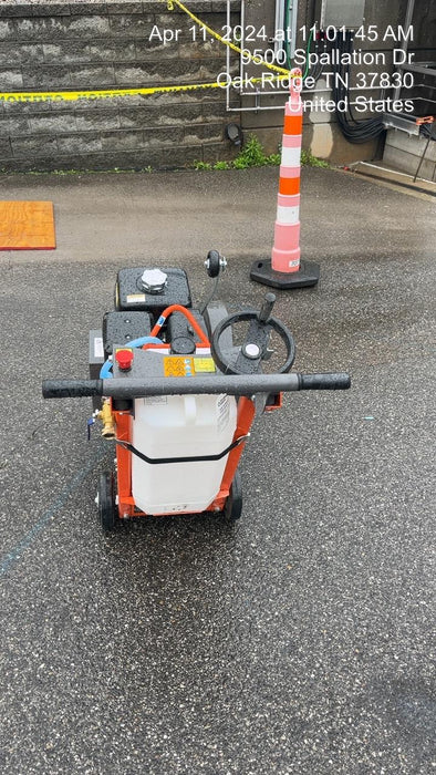 2023 HUSQVARNA FS400