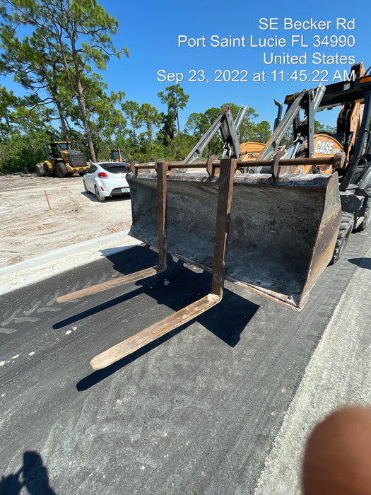 2014 WERK-BRAU 42" Forks - Backhoe