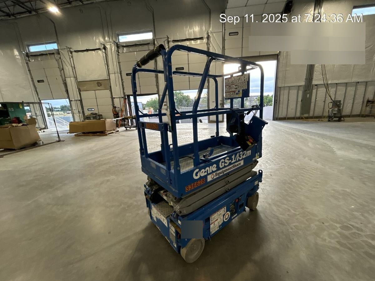 2023 GENIE GS-1432