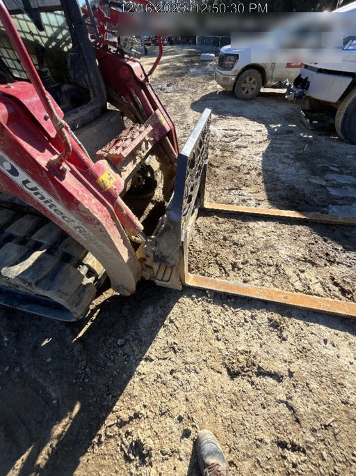 2020 WACKER NEUSON 48" Pallet Forks