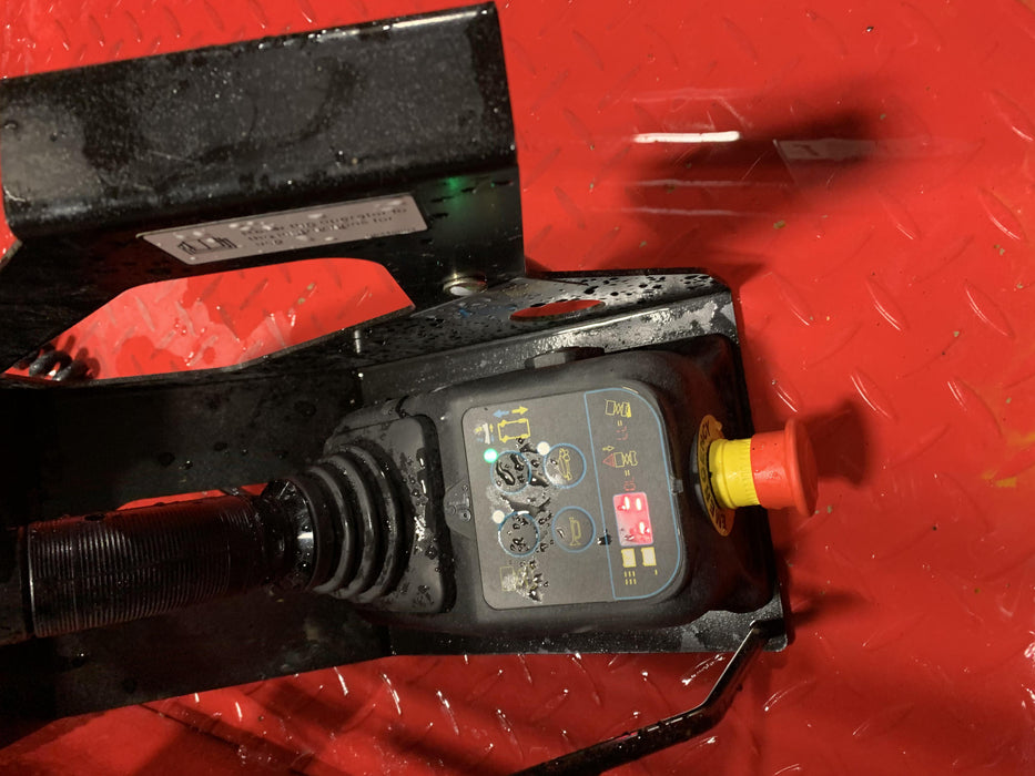 2020 MEC 1330SE Solid NM Tires, Steel Swing out Doors, LCS, Beacon, 900W Inverter